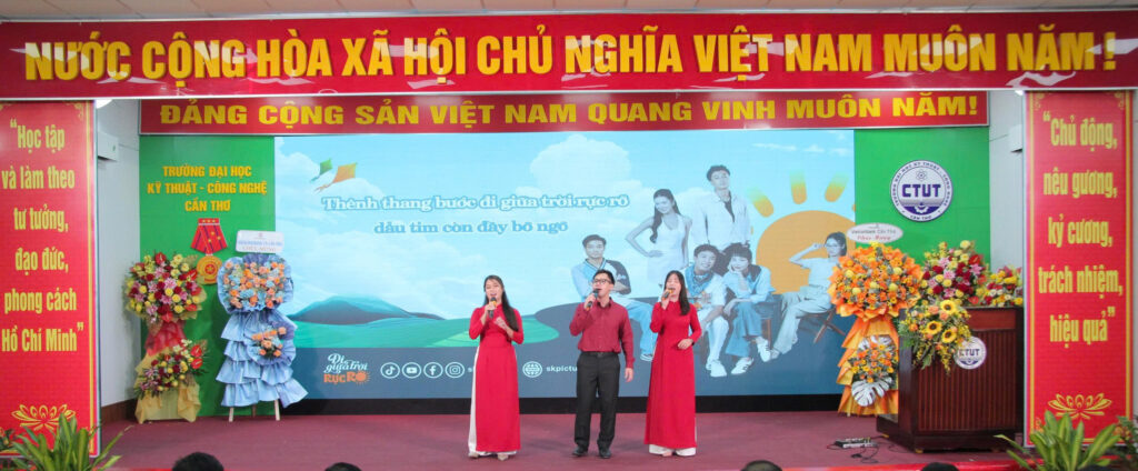 Chương trình chào đón tân sinh viên khóa 14 năm 2026