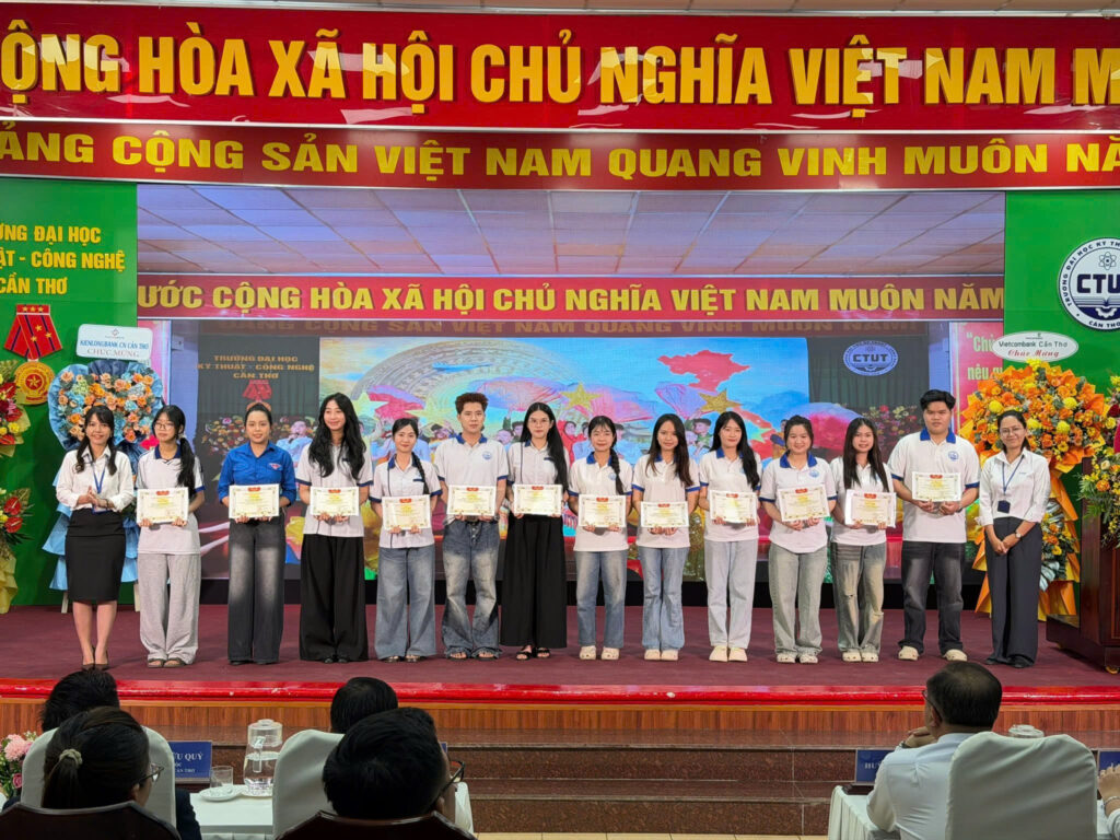 Chương trình chào đón tân sinh viên khóa 14 năm 2026