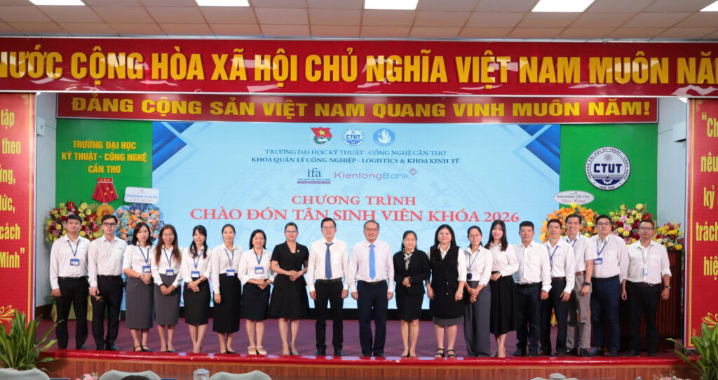 Chương trình chào đón tân sinh viên khóa 14 năm 2026